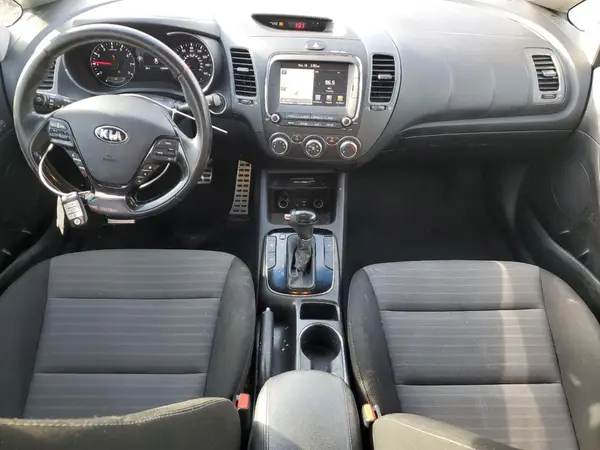 3KPFL4A77HE044021 2017 KIA FORTE - Image 8