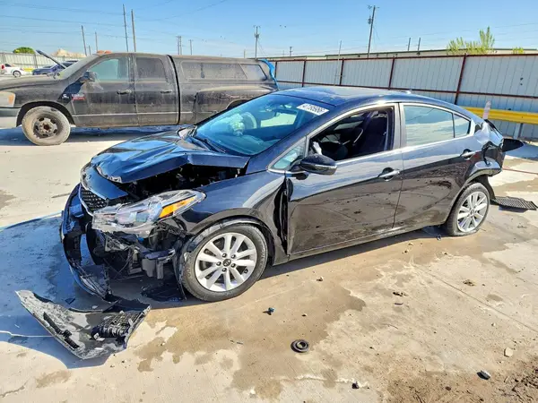 3KPFL4A77HE055133 2017 KIA FORTE - Image 1