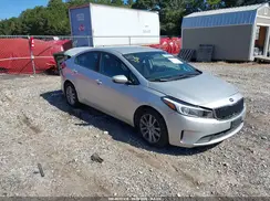 3KPFL4A77HE067945 2017 KIA FORTE