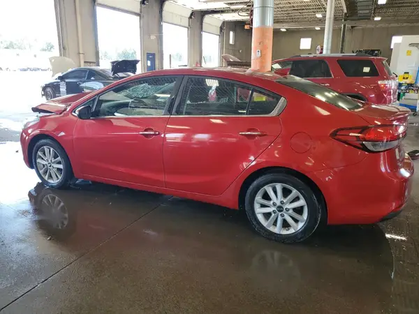 3KPFL4A77HE079125 2017 KIA FORTE - Image 2