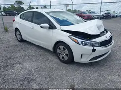 3KPFL4A77HE080811 2017 KIA FORTE