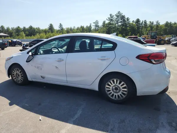 3KPFL4A77HE083269 2017 KIA FORTE - Image 2