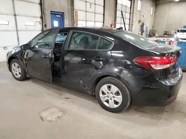 3KPFL4A77HE088147 2017 KIA FORTE - Image 2
