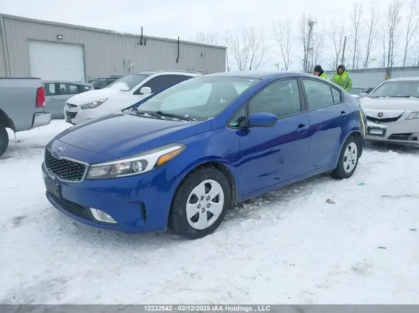 3KPFL4A77HE105688 2017 KIA FORTE - Image 2