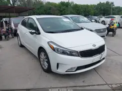 3KPFL4A77HE110597 2017 KIA FORTE