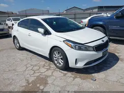 3KPFL4A77HE140375 2017 KIA FORTE