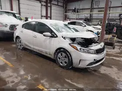 3KPFL4A77HE140697 2017 KIA FORTE