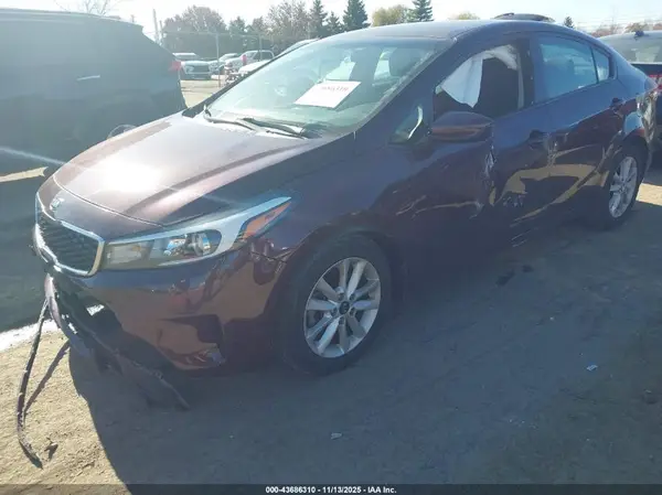3KPFL4A77HE145432 2017 KIA FORTE - Image 2