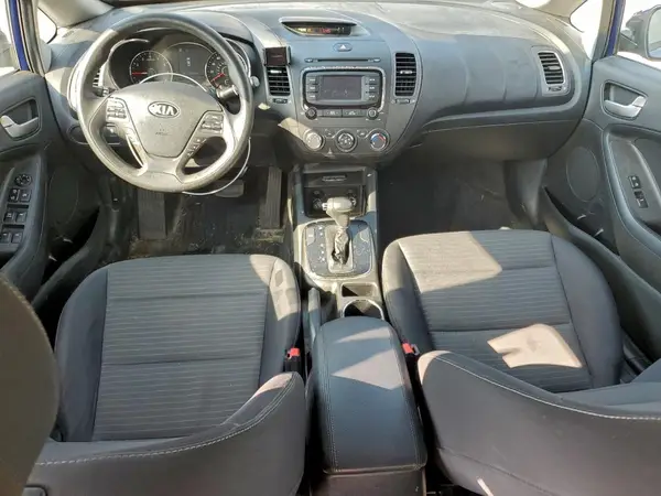3KPFL4A77HE149531 2017 KIA FORTE - Image 8