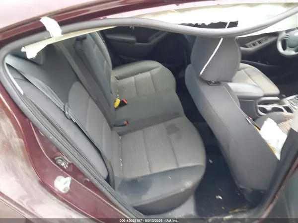 3KPFL4A77HE157533 2017 KIA FORTE - Image 8