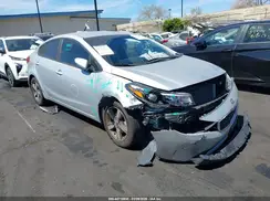 3KPFL4A77JE171079 2018 KIA FORTE
