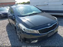 3KPFL4A77JE185922 2018 KIA FORTE