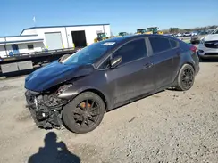3KPFL4A77JE199075 2018 KIA FORTE