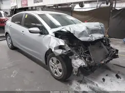 3KPFL4A77JE205358 2018 KIA FORTE