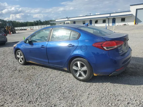 3KPFL4A77JE224637 2018 KIA FORTE - Image 2
