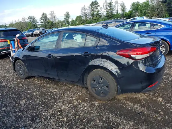 3KPFL4A77JE237517 2018 KIA FORTE - Image 2