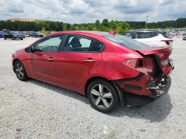3KPFL4A77JE267651 2018 KIA FORTE - Image 2