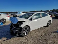 3KPFL4A77JE267830 2018 KIA FORTE