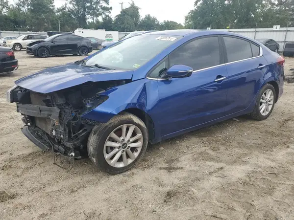 3KPFL4A78E115713H 2017 KIA FORTE - Image 1