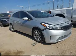 3KPFL4A78HE008158 2017 KIA FORTE