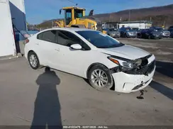 3KPFL4A78HE015501 2017 KIA FORTE