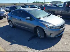 3KPFL4A78HE035215 2017 KIA FORTE