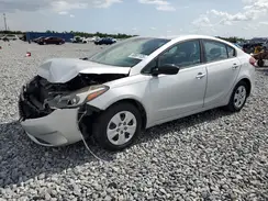 3KPFL4A78HE039457 2017 KIA FORTE