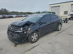 3KPFL4A78HE065282 2017 KIA FORTE