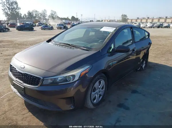 3KPFL4A78HE074550 2017 KIA FORTE - Image 2