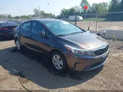 3KPFL4A78HE076797 2017 KIA FORTE