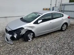 3KPFL4A78HE082518 2017 KIA FORTE