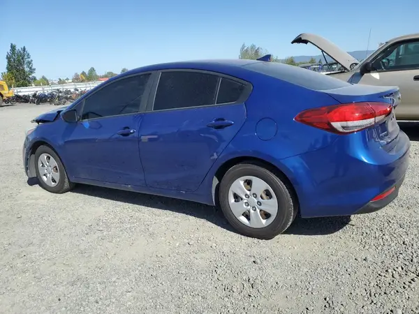 3KPFL4A78HE124556 2017 KIA FORTE - Image 2