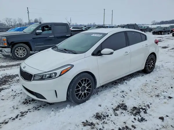 3KPFL4A78HE133354 2017 KIA FORTE - Image 1