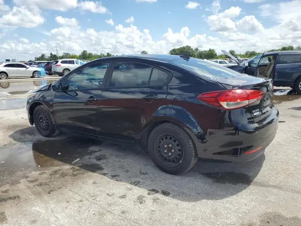 3KPFL4A78HE135055 2017 KIA FORTE - Image 2