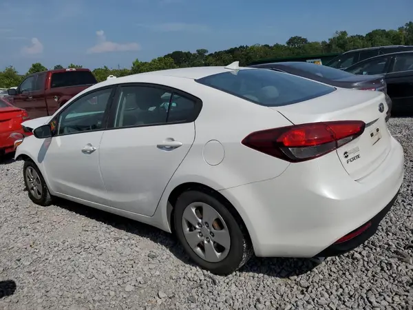 3KPFL4A78HE138277 2017 KIA FORTE - Image 2