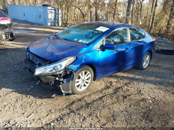 3KPFL4A78HE148663 2017 KIA FORTE - Image 2