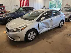 3KPFL4A78HE157153 2017 KIA FORTE