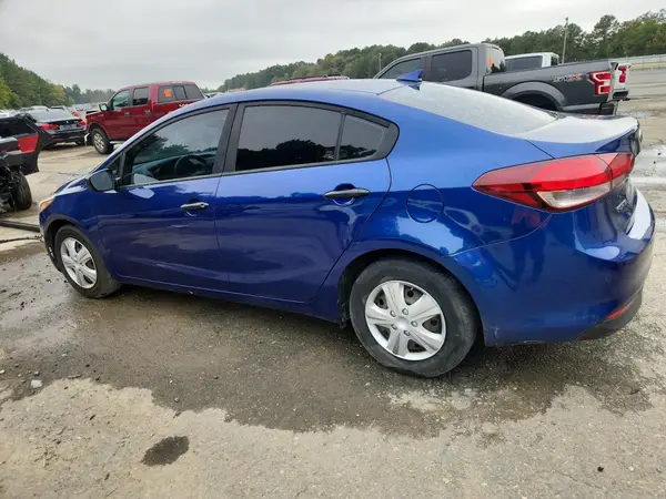 3KPFL4A78JE164965 2018 KIA FORTE - Image 2