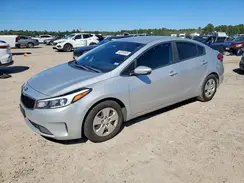 3KPFL4A78JE179840 2018 KIA FORTE