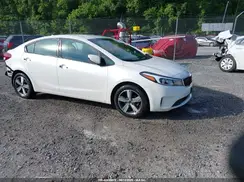 3KPFL4A78JE195522 2018 KIA FORTE