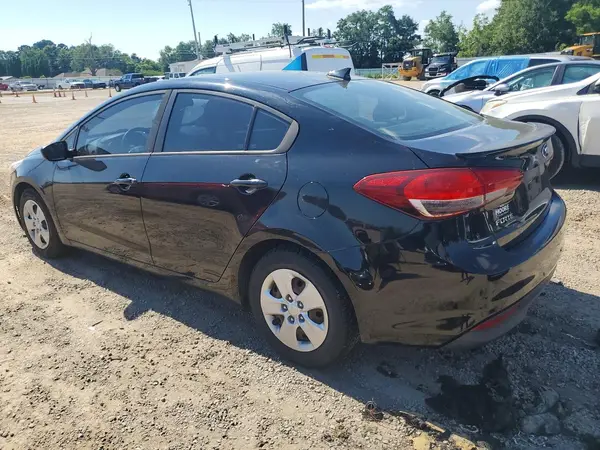3KPFL4A78JE234240 2018 KIA FORTE - Image 2