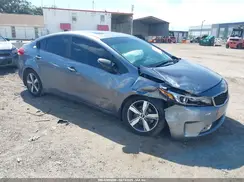 3KPFL4A78JE238160 2018 KIA FORTE