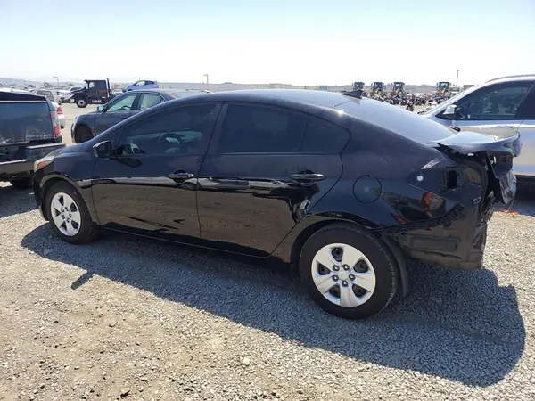 3KPFL4A78JE249045 2018 KIA FORTE - Image 2
