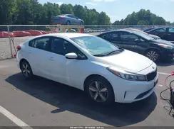 3KPFL4A78JE274060 2018 KIA FORTE