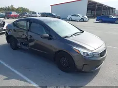 3KPFL4A79HE014180 2017 KIA FORTE
