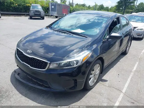 3KPFL4A79HE014499 2017 KIA FORTE - Image 2