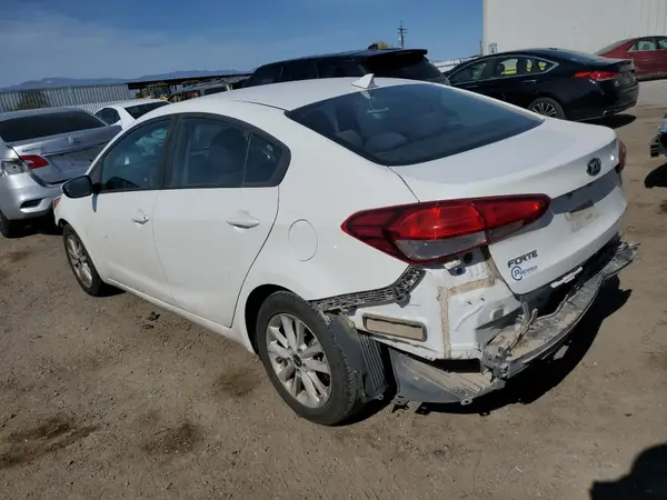 3KPFL4A79HE015491 2017 KIA FORTE - Image 2