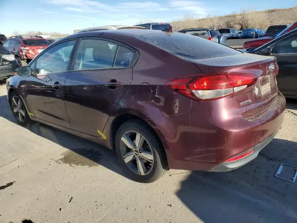 3KPFL4A79HE020951 2017 KIA FORTE - Image 2