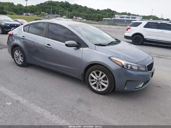 3KPFL4A79HE037877 2017 KIA FORTE - Image 1