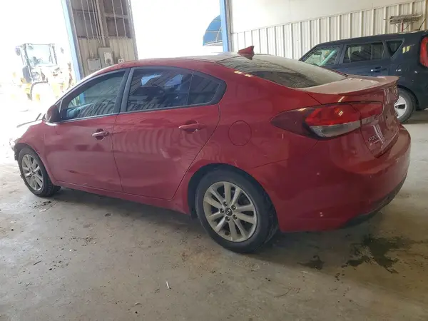 3KPFL4A79HE040469 2017 KIA FORTE - Image 2